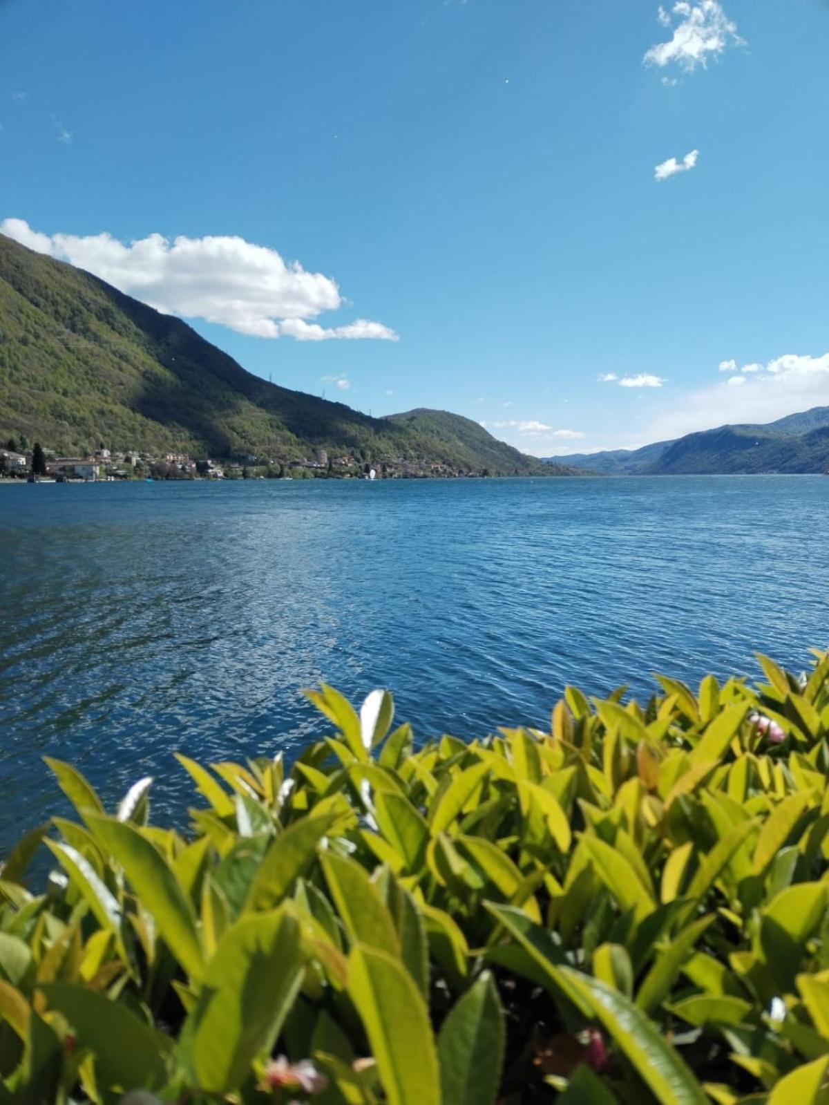 Un Balcone Sul Lago Оменя Екстериор снимка