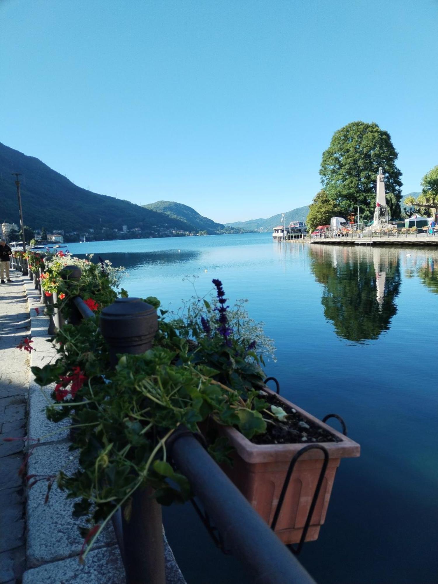 Un Balcone Sul Lago Оменя Екстериор снимка